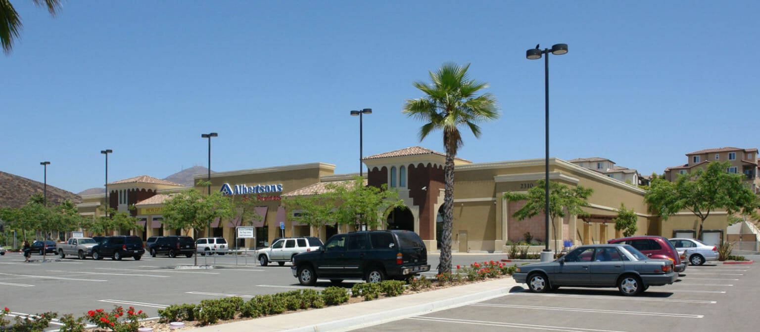 2310 PROCTOR VALLEY RD Retail Insite