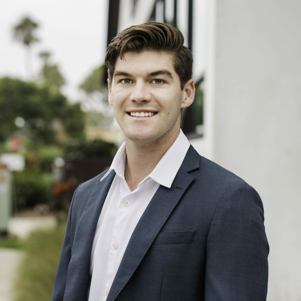 6TH & ROBINSON Retail Insite